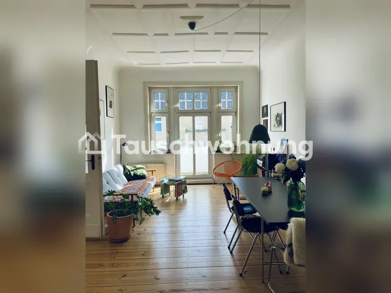 Tauschwohnung: Sonnendurchflutete Altbauwohnung mit Balkon Südseite — photo 1